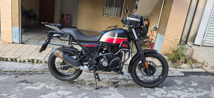 Scram 411 Royal Enfield