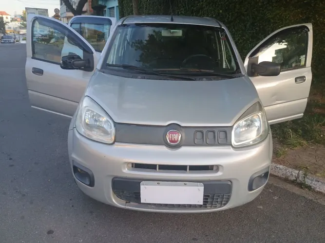 Fiat Uno Attractive 1.0 EVO Fire Flex 8V 5P 2016