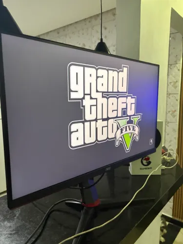 Monitor AOC 165hz