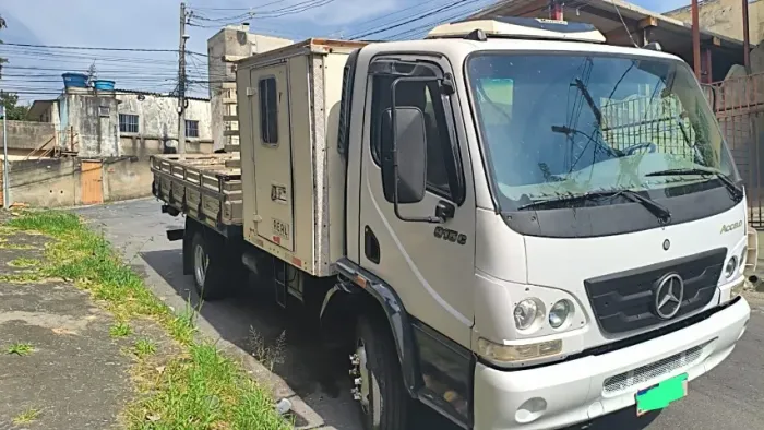 Mercedes Benz acello 915C