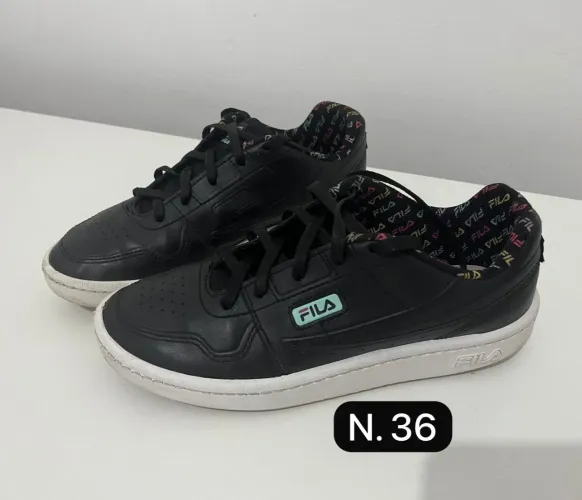 Tênis Fila original n 36