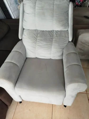 Poltrona reclinável