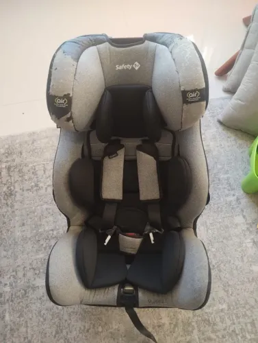 Cadeirinha para carro Safety Multifix com Isofix - de 0 a 36KG