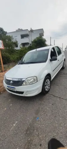 Renault Logan Authentique Hi-flex 1.0 16V 4P 2011