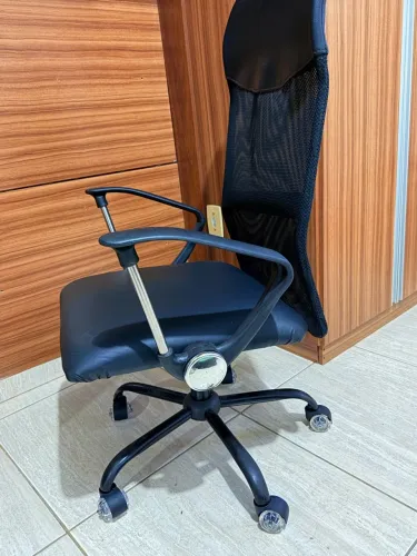 Cadeira escritório mesh