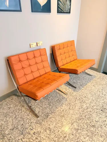 Par de Poltrona estilo Barcelona 