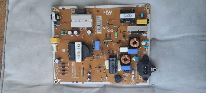 Placa fonte TV LG 43uk6520psa