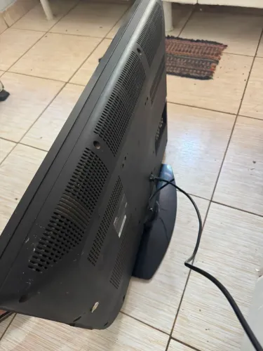 Tv AOC ( leia o anúncio ) 