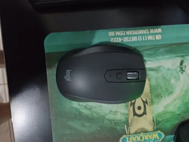 Vendo Mouse Logitech recarregável sem fio