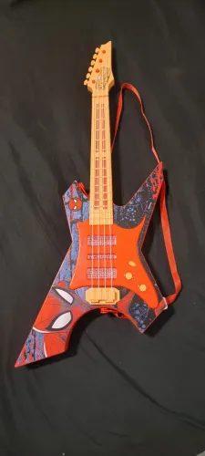Guitarra infantil