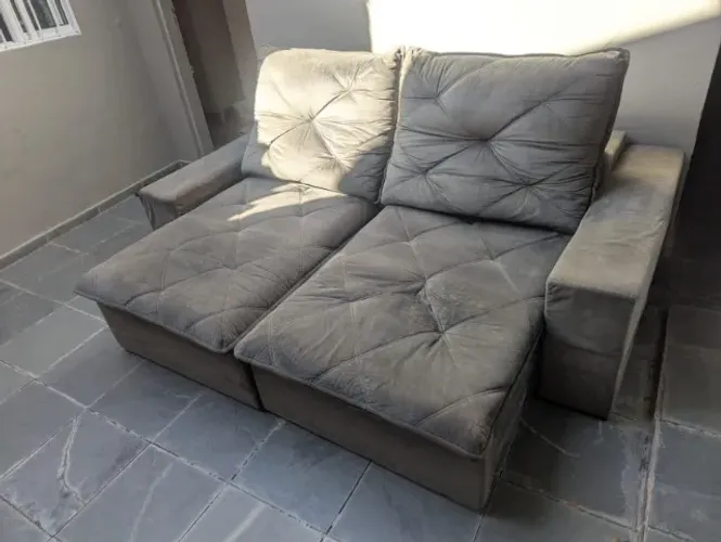 Sofá 2 Lugares 190cm Retrátil e Reclinável Veludo Cinza Usado