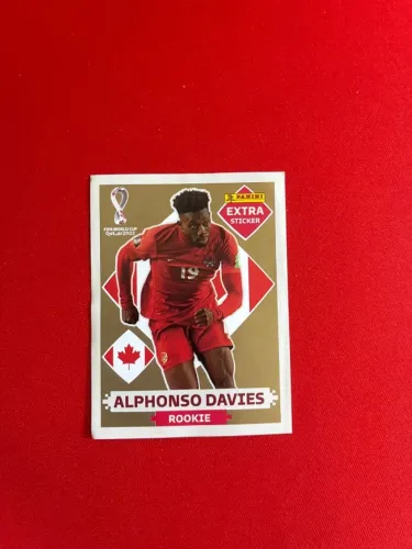 Figurinha extra Legend Alphonso Daves 2022 dourada