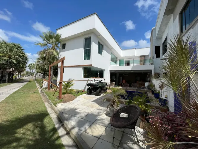 Casa em Barreirinhas a venda com acesso ao Rio Preguiças, com 5 quartos prox ao Lençois Ma