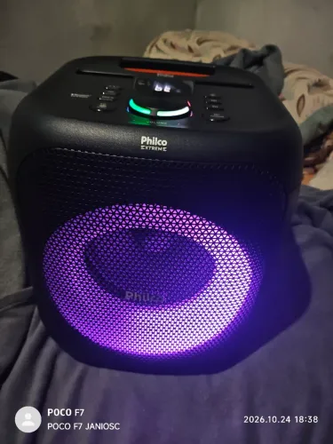 Vendo ou troco Caixa de Som Philco Extreme 380W Flash Lights PCX4800