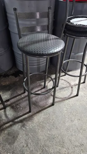 Banqueta alta