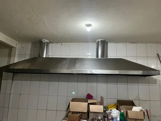 Vendo coifa industrial grande!