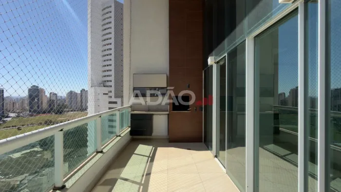 Apartamento Duplex 3 suítes Churrasqueira a Carvão Alto da Gloria Prox ao Flamboyant