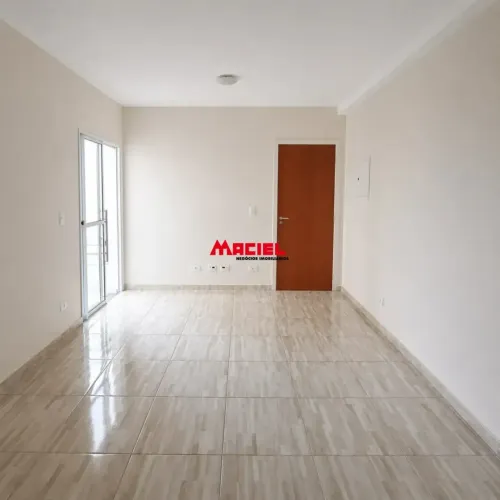 Apartamento à venda com 2 quartos na melhor localização do Jd Oriente próximo ao Shopping