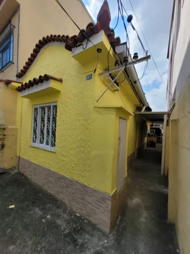 Casa de Vila para aluguel com 1 quarto e 37 metros quadrados, em Honório Gurgel - Rua Mara