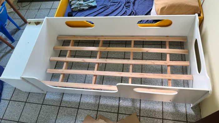 Cama Júnior montessoriana