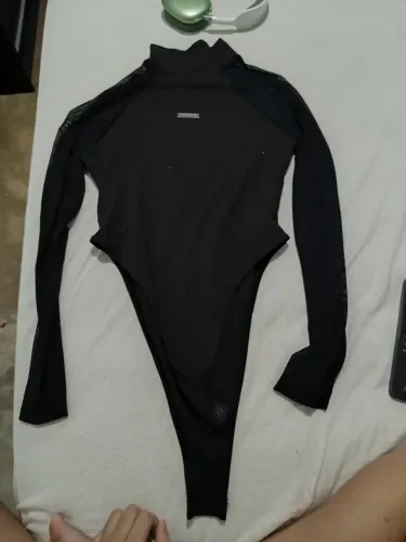 Body manga longa de renda