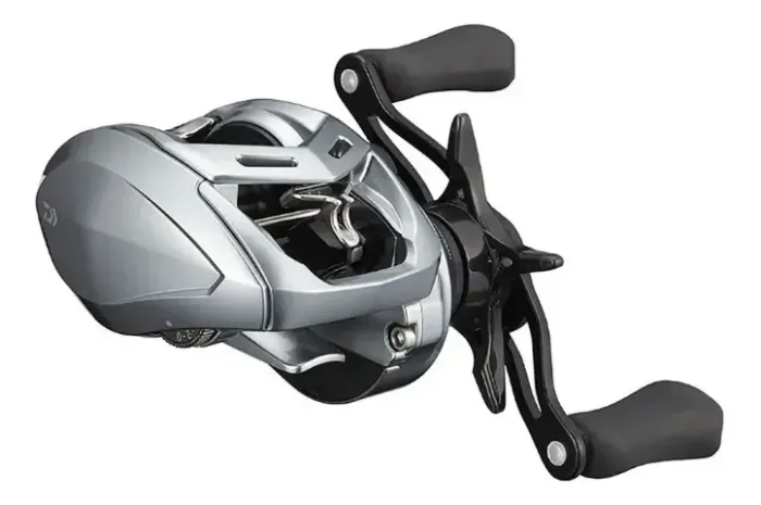 Carretilha Daiwa® Alphas Sv Tw 800xhl - 8.1:1 - 4.5kg - Manivela Esquerda.