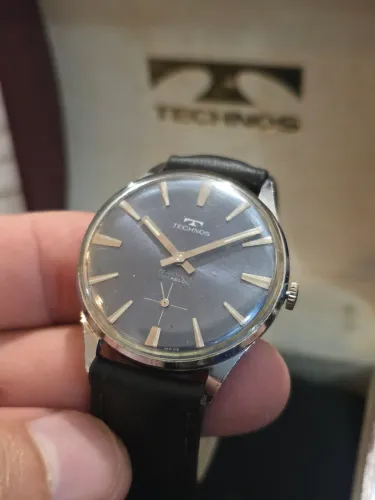Relógio masculino Technos Militar suíço vintage original de 1966 raro calibre Unitas mint