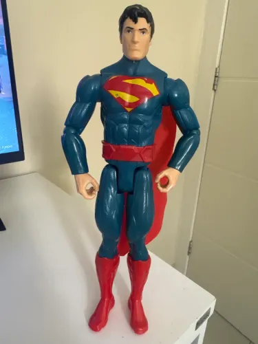 Boneco Superman 30 cm da mattel linha batman unlimited