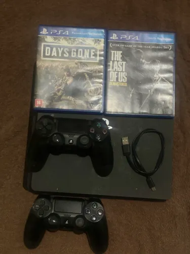 PS4 SLIM 1TB
