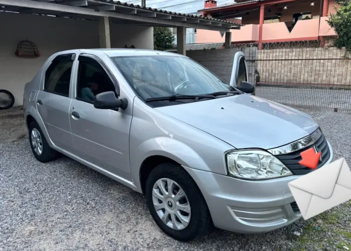 Renault Logan Authentique Hi-flex 1.0 16V 4P 2012