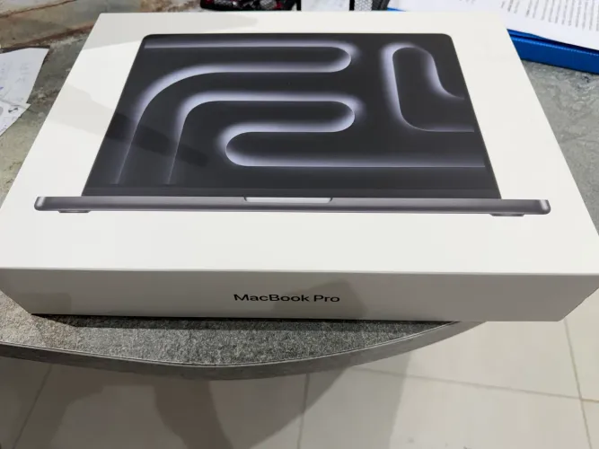 MacBook M5 pro tela 14,2, 24gb, 1tb, 15 cpu, 16 cpu