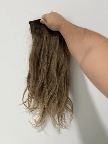 Aplique de Cabelo Brasileiro liso/ Mega Hair (Entrega somente em Montes Claros)