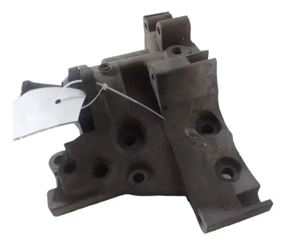 Suporte Bomba Água Nissan Tiida Livina 1.8 2011 2012 2013