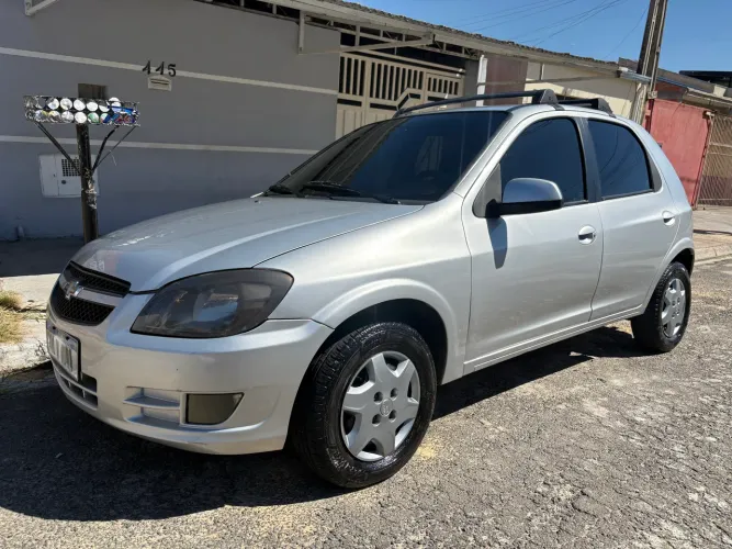 Chevrolet Celta Spirit/ LT 1.0 MPFI 8V Flexp. 5P 2013