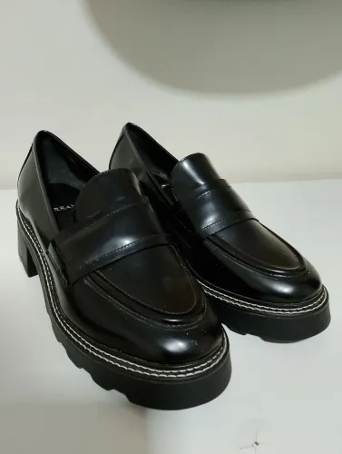 Mocassim Carrano