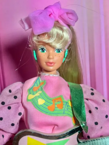 Barbie Estrela Viky rockstar 1989