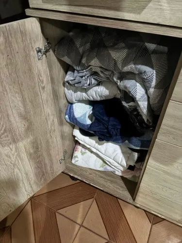 Cômoda 7gavetas, 2 portas