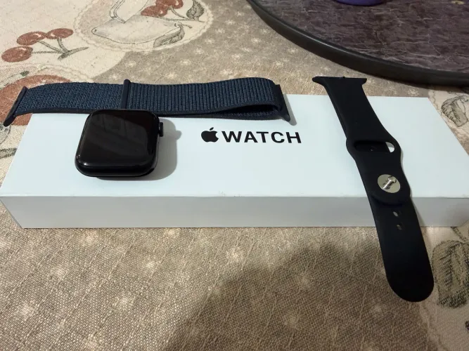 Apple Watch SE 2 44 mm