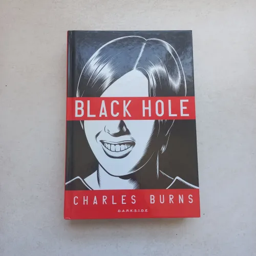 Black Hole - Charles Burns (Darkside Books)
