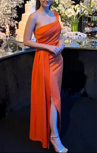 Vestido longo de festa/ formatura/ madrinha casamento