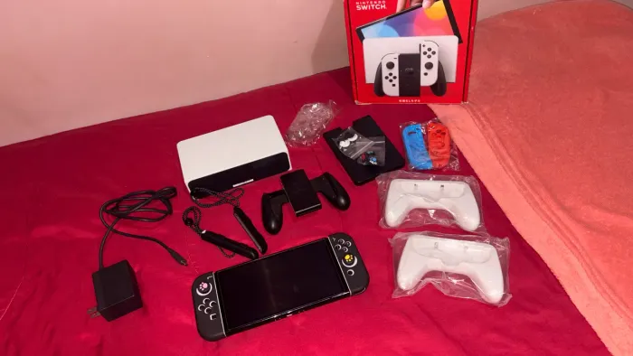 Nintendo Switch Oled DESBLOQUEADO , aceito trocas em ps5