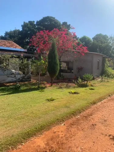 Área no Jardim Presidente