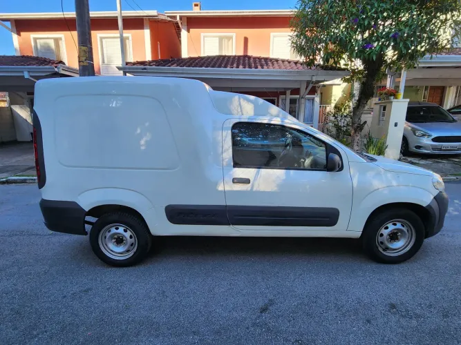 Fiat Fiorino Furgão Work. Hard 1.4 Flex 8V 2P 2019