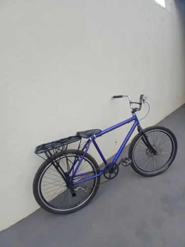 Bike Aro 26 Montadinha Azul - Estilo e Pronta para Rodar!