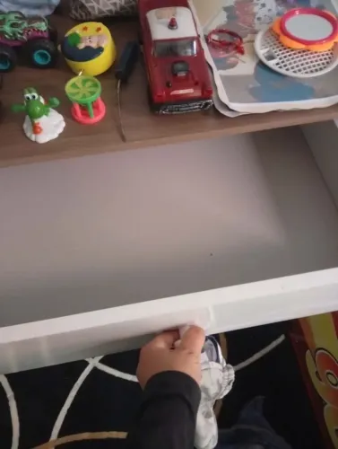 Vendo cômoda e berço