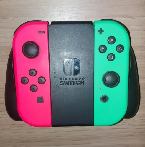 Joy-Cons switch