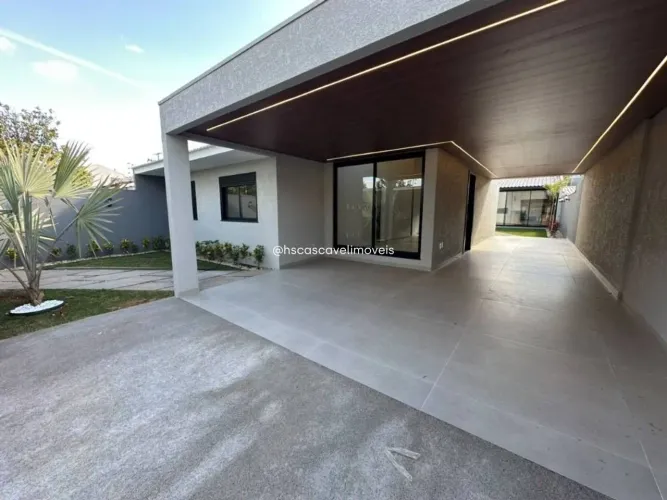 Casa com 4 dormitórios à venda, 215 m² por R$ 1.500.000 - Pioneiros Catarinenses - Cascave