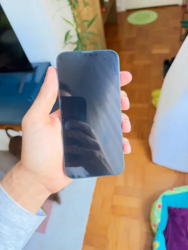 iPhone 14 preto 128GB