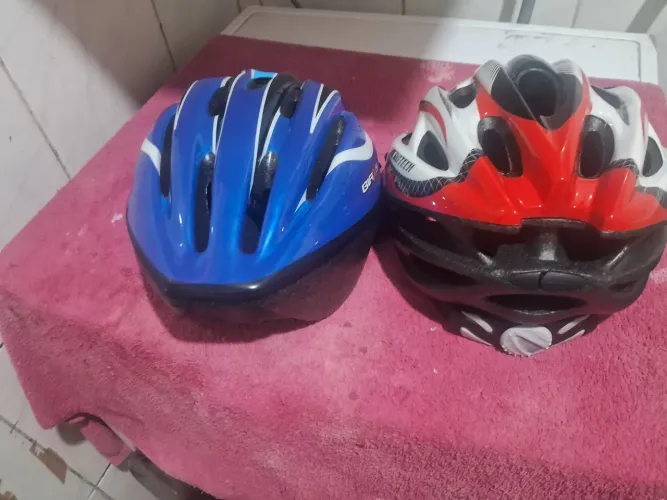 Vendo 2 capacete 