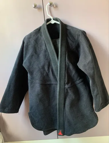 Kimono athos preto 